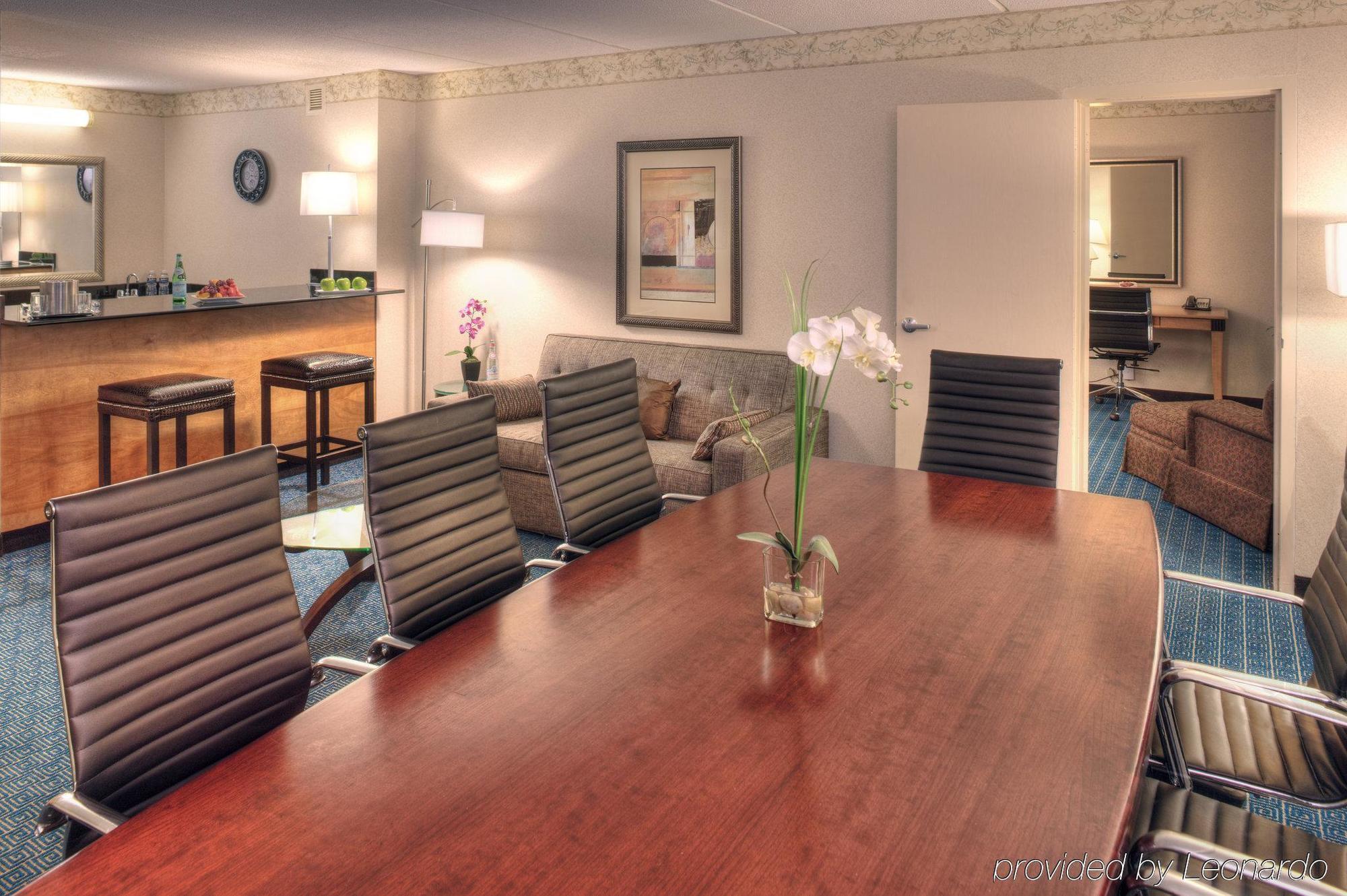 Doubletree By Hilton Roseville Minneapolis Інтер'єр фото